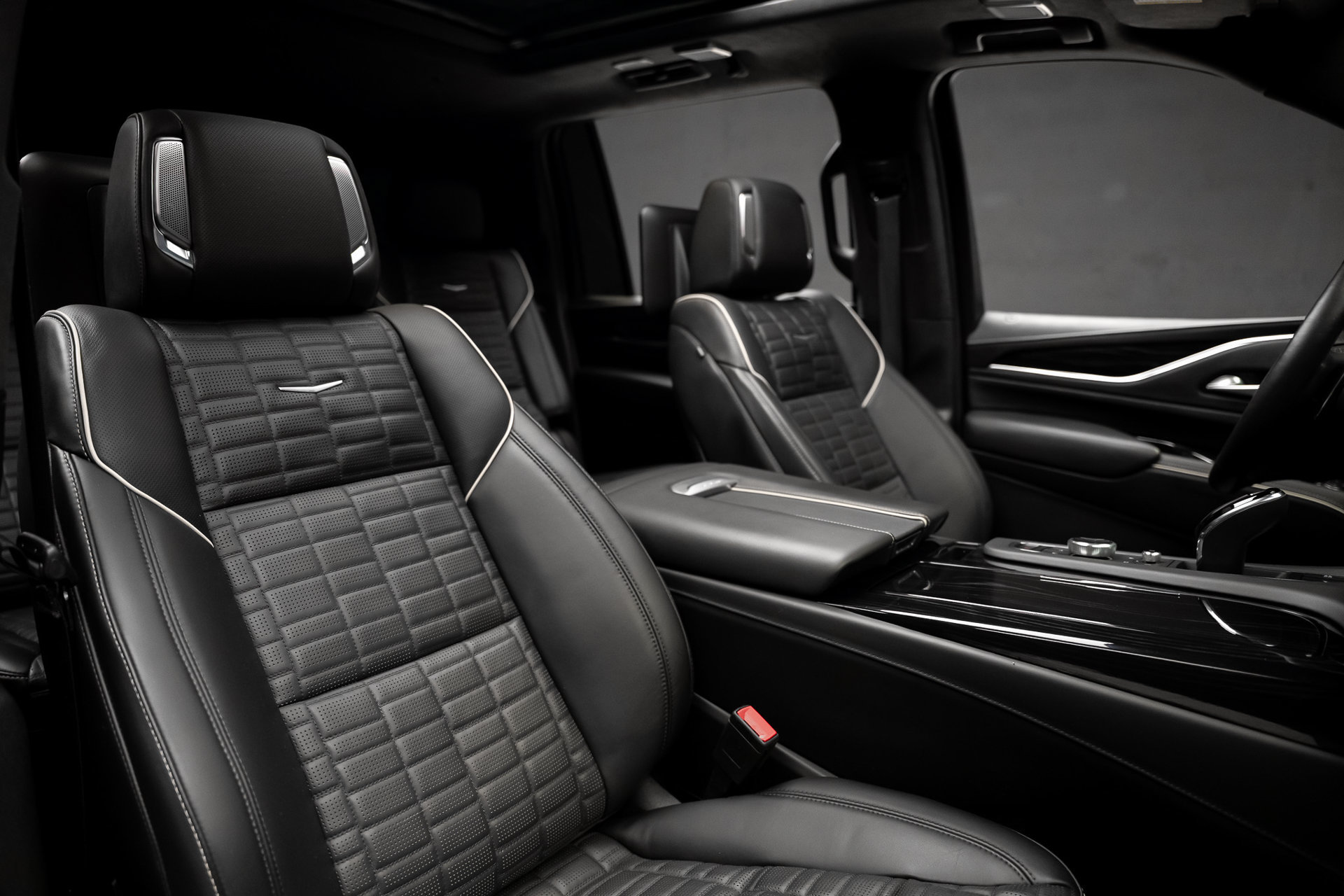 Used 2023 Cadillac Escalade ESV V AWD/4WD image 66