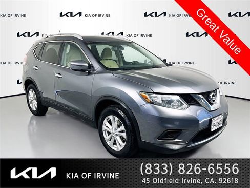 Used 2016 Nissan Rogue SV AWD/4WD image 1