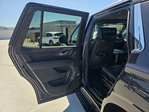 Used 2024 Chevrolet Tahoe High Country w/ Premium Package AWD/4WD image 19