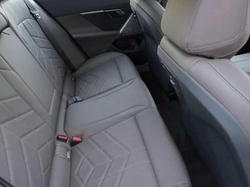 Certified 2025 BMW 530i xDrive w/ Premium Package image 35