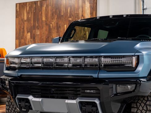 Used 2024 GMC Hummer EV 3X w/ Omega Edition image 79