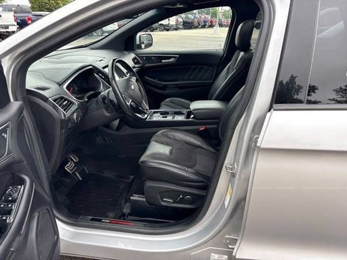 Used 2019 Ford Edge ST w/ Equipment Group 401A AWD/4WD image 20