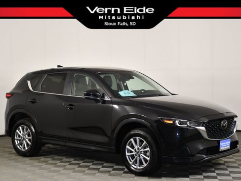 Used 2024 MAZDA CX-5 AWD 2.5 S w/ Select Package image 1