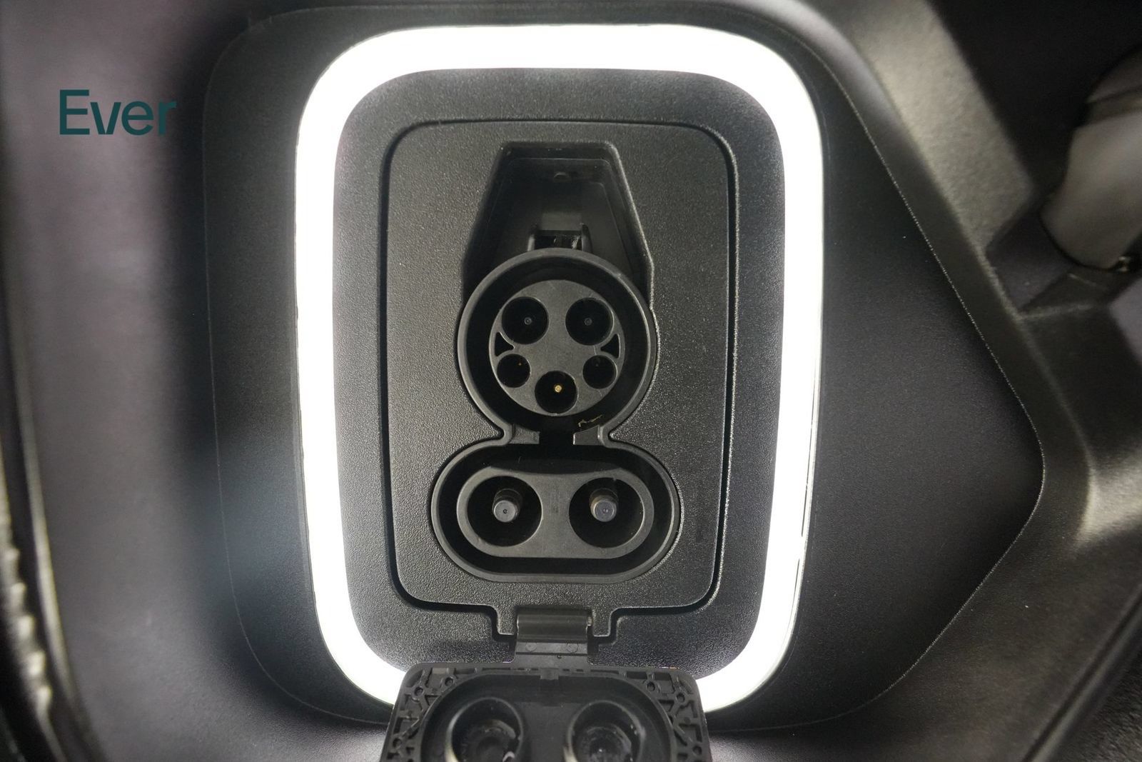 Used 2023 Rivian R1S Adventure Quad AWD/4WD image 10