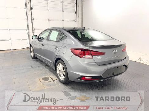 Used 2019 Hyundai Elantra SEL w/ Cargo Package FWD image 5