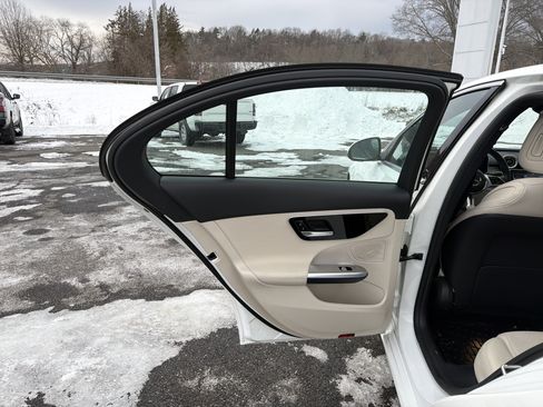 Used 2022 Mercedes-Benz C 300 4MATIC Sedan w/ Pinnacle Trim Package image 25