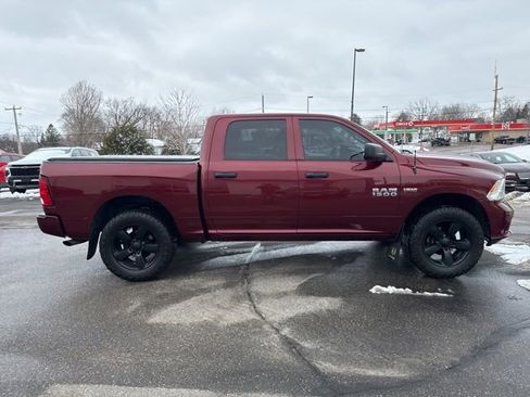 Used 2018 RAM 1500 Express w/ Express Value Package image 6
