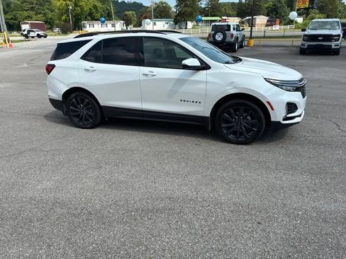 Used 2022 Chevrolet Equinox RS w/ RS Leather Package AWD/4WD image 58