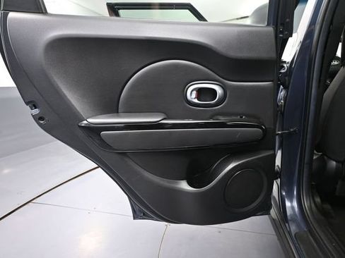 Used 2014 Kia Soul ! w/ Sun & Sound Package FWD image 33