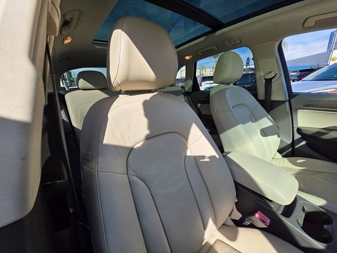 Used 2015 Audi Q5 2.0T Premium Plus w/ Technology Package image 11