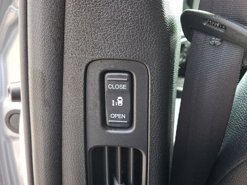 Used 2025 Honda Odyssey EX-L image 14