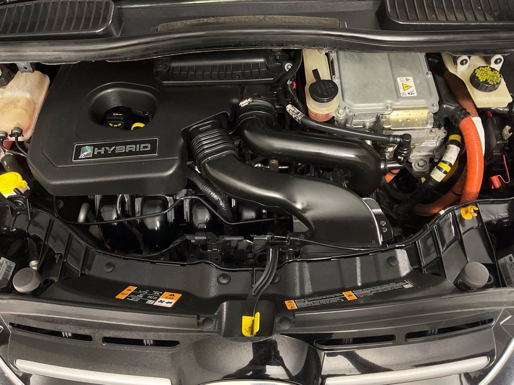 Used 2014 Ford C-MAX SEL w/ Equipment Group 302A FWD image 9