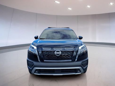 Used 2025 Nissan Pathfinder Rock Creek image 8