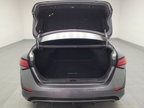 Used 2024 Nissan Sentra SV FWD image 29
