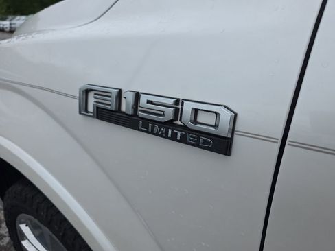 Used 2019 Ford F150 Limited w/ Trailer Tow Package AWD/4WD image 11