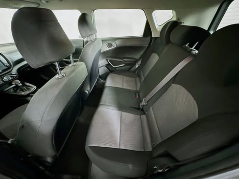 Used 2022 Kia Soul LX w/ Technology Package image 26