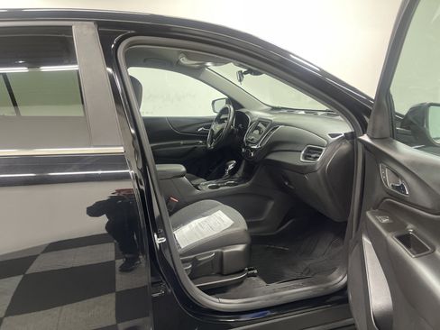 Used 2022 Chevrolet Equinox LT image 26