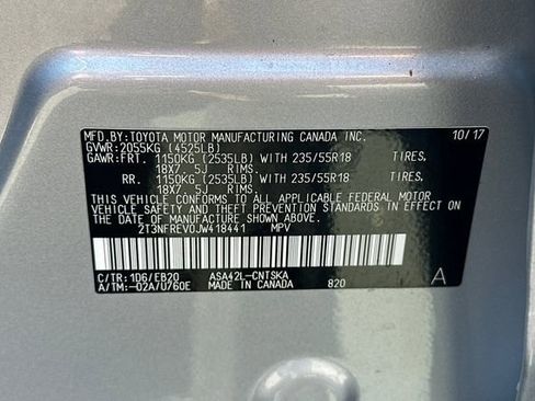 Used 2018 Toyota RAV4 SE w/ Power Extra Value Package FWD image 33