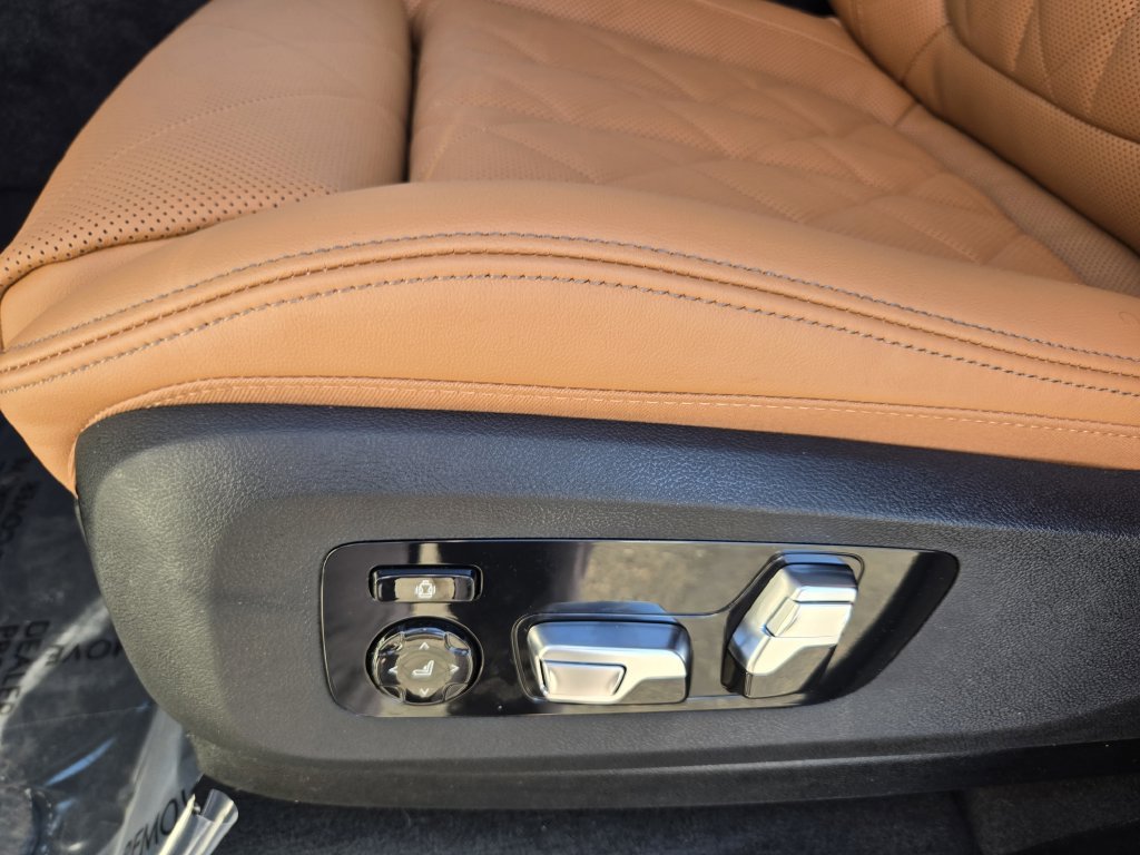 Certified 2026 BMW X5 xDrive40i w/ Climate Comfort Package AWD/4WD image 26