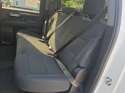 Used 2025 Chevrolet Silverado 2500 LT AWD/4WD image 23