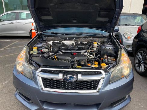 Used 2014 Subaru Legacy 2.5i Premium AWD/4WD image 45