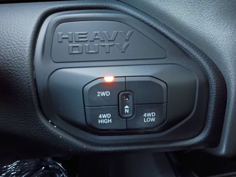 New 2026 RAM 2500 Laramie w/ Night Edition AWD/4WD image 5
