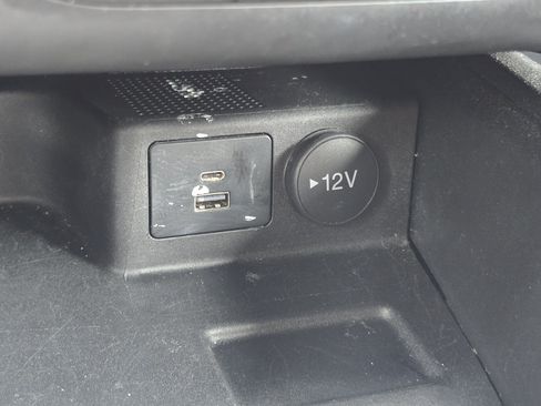 Used 2025 Ford Escape ST-Line FWD image 7