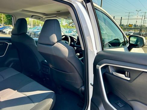 Certified 2025 Toyota RAV4 XLE w/ Convenience Package AWD/4WD image 13