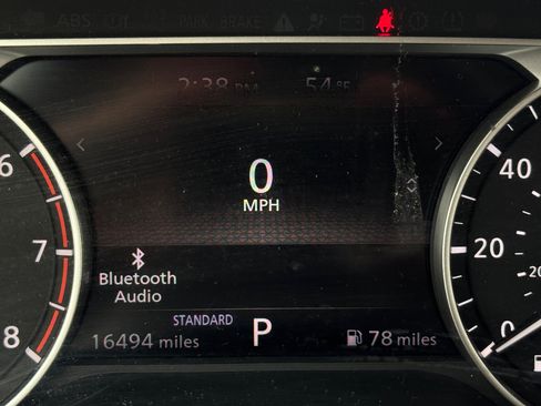 Used 2021 Nissan Rogue S image 19