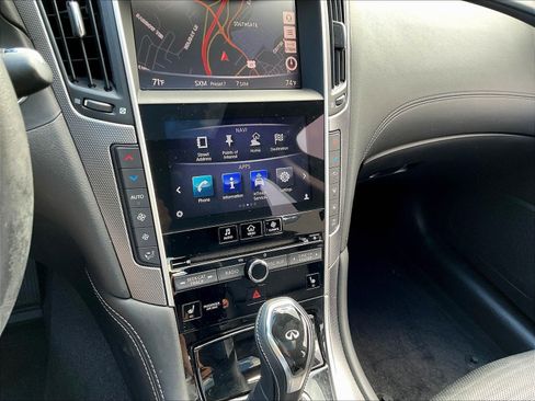 Used 2018 INFINITI Q50 Sport AWD/4WD image 15