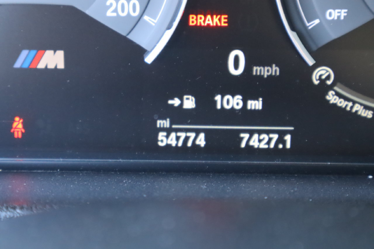 Used 2017 BMW M3 RWD image 9