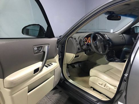 Used 2008 INFINITI FX35 2WD w/ Sport Pkg image 9