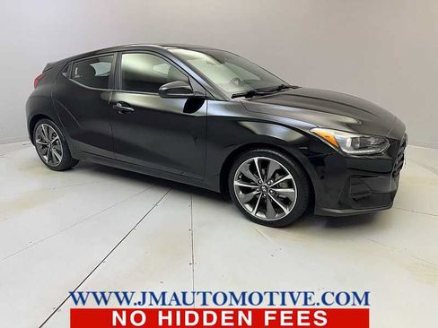 Used 2019 Hyundai Veloster 2.0 Premium FWD image 7