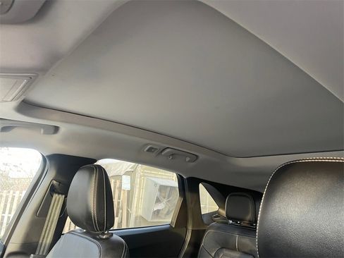 Used 2023 Ford Escape Platinum w/ Premium Technology Package image 20