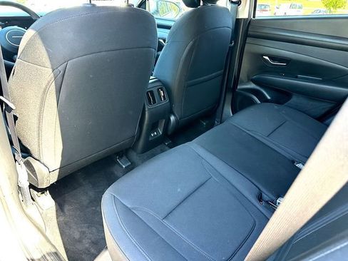 Used 2025 Hyundai Tucson SEL FWD image 18