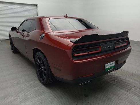 Used 2018 Dodge Challenger R/T Plus RWD image 5