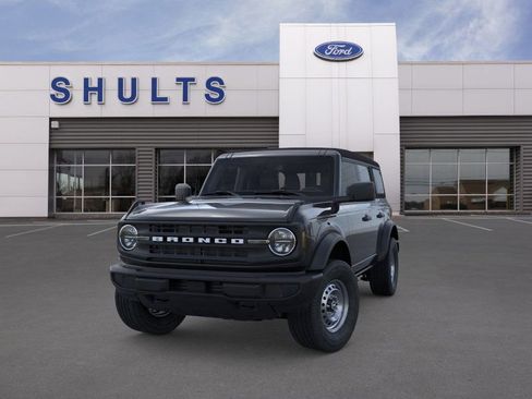 New 2025 Ford Bronco 4-Door image 2