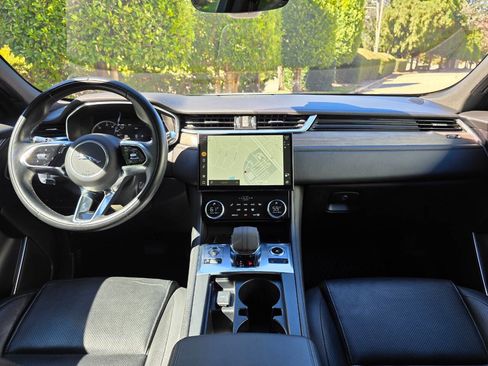 Used 2021 Jaguar F-PACE S image 15