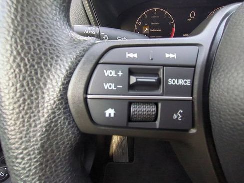 Used 2025 Honda CR-V LX image 22