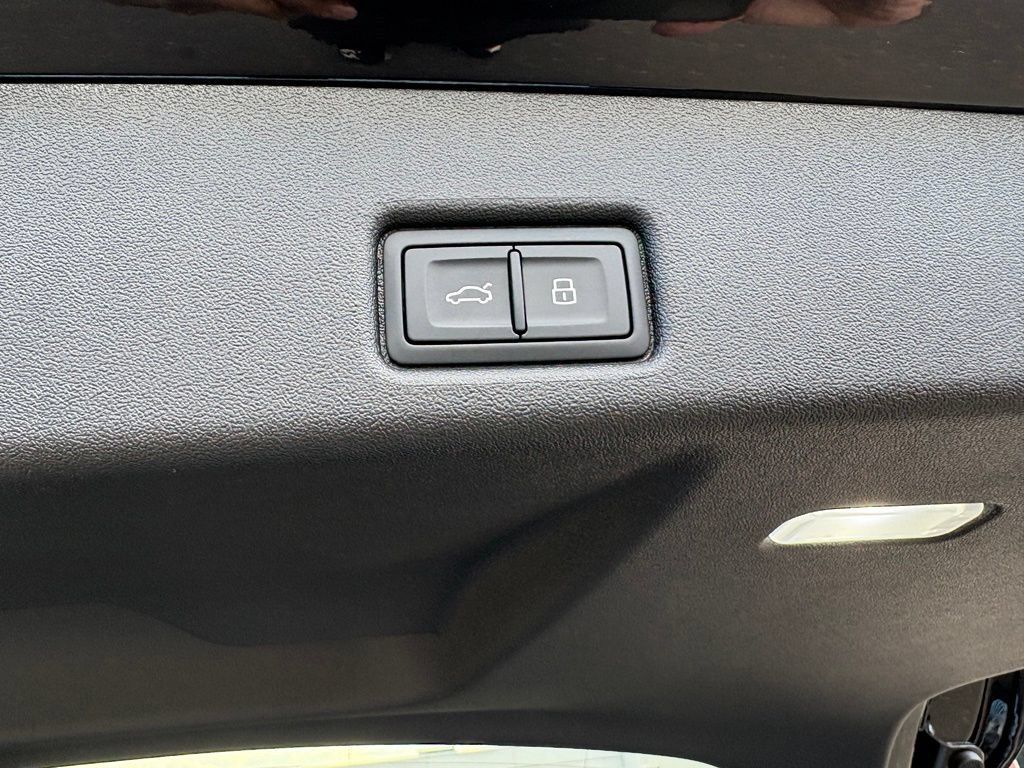 New 2026 Audi Q5 Premium AWD/4WD image 21