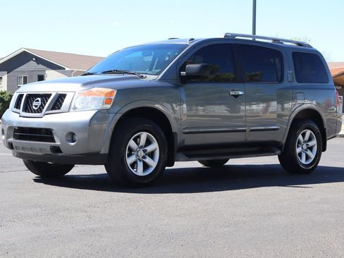Used 2015 Nissan Armada SV image 11