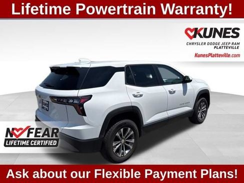 Used 2026 Chevrolet Equinox LT AWD/4WD image 9