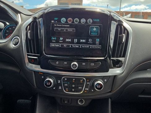 Used 2019 Chevrolet Traverse Premier w/ Redline Edition AWD/4WD image 14
