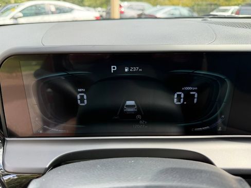 Used 2025 Kia Seltos S FWD image 22
