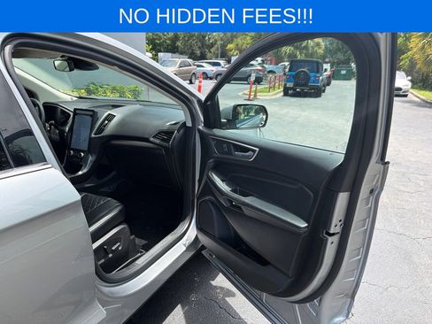 Used 2024 Ford Edge Titanium AWD/4WD image 19