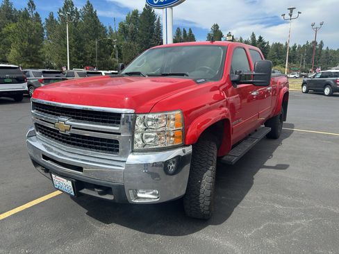 Used 2007 Chevrolet Silverado 2500 LTZ w/ Safety Package AWD/4WD image 4
