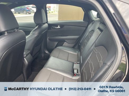 Used 2023 Kia Forte GT-Line w/ GT-Line Technology Package image 5