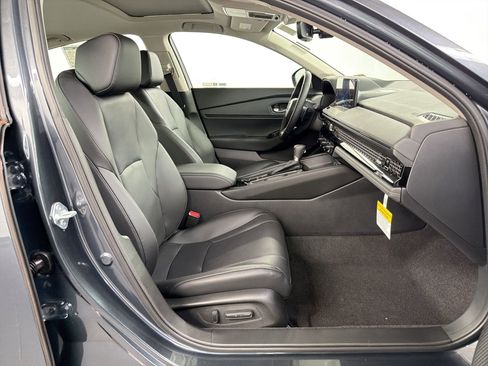 New 2026 Honda Accord Touring image 31