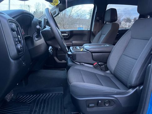 Used 2023 Chevrolet Silverado 1500 Custom image 16