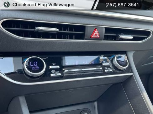 Used 2023 Hyundai Sonata SEL w/ Convenience Package FWD image 41